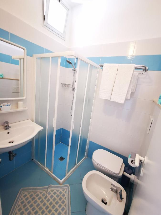 Hotel Tivoli Misano Adriatico Bagian luar foto
